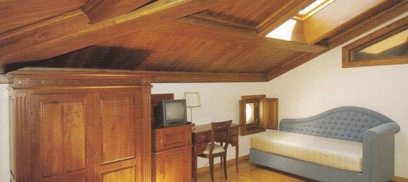 25 rooms Villa in Montereale, Italy No. 303964 8