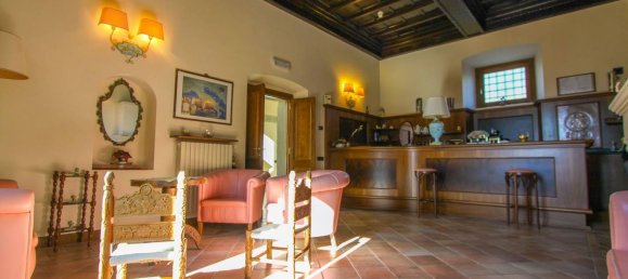 25 rooms Villa in Montereale, Italy No. 303964 5