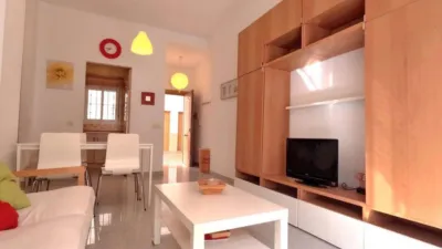 Apartamento de 2 dormitorios en Fuengirola, Spain No. 141022