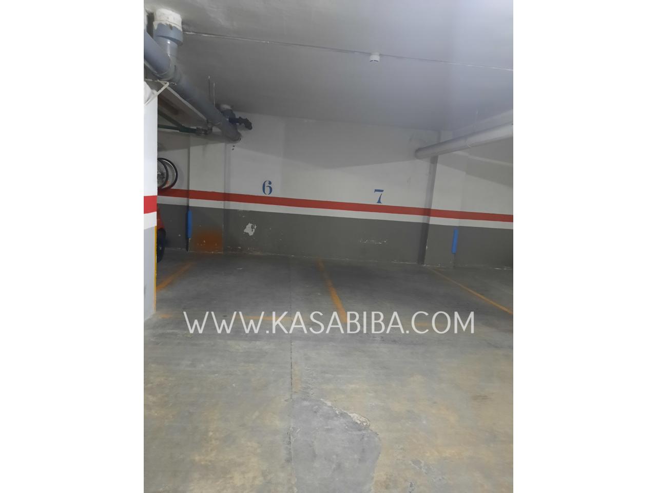 15m² Parking in Valencia, Spain No. 76122