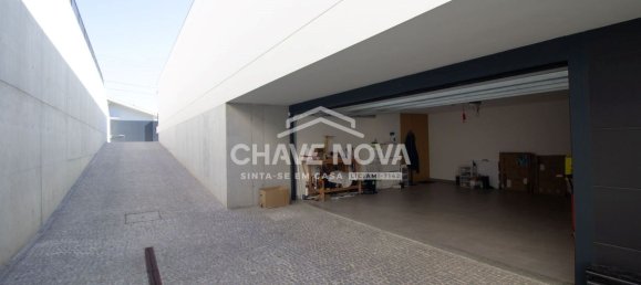 3 bedrooms House in Mozelos, Portugal No. 147806 7