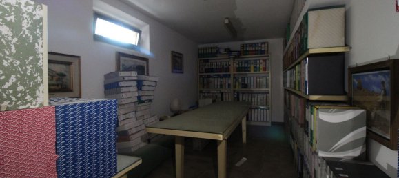 75m² Office in Vinci, Italy No. 266538 3