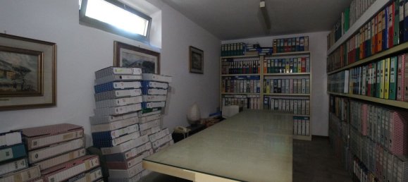 75m² Office in Vinci, Italy No. 266538 5