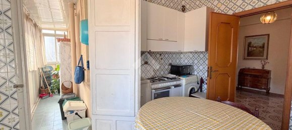 3 Schlafzimmer Wohnung in Palermo, Italy, Nr. 361624 15