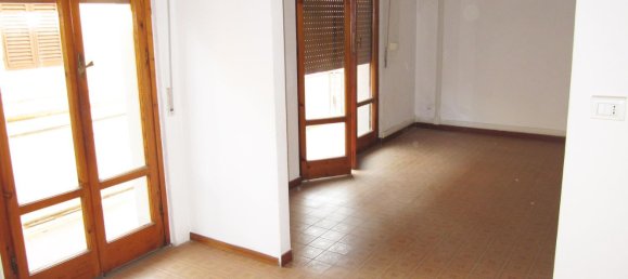 6غرفة شقة في Montevarchi, Italy رقم 126499 3