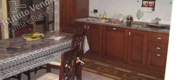2 rooms House in Colorno, Italy No. 261819 7