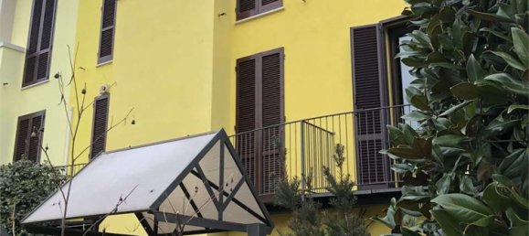 2 rooms House in Colorno, Italy No. 261819 2