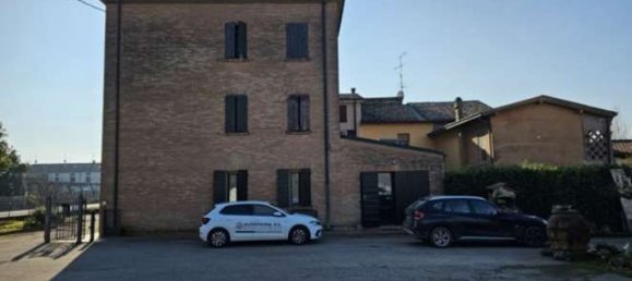 22-salle Maison à Cavezzo, Italy No. 98132 53