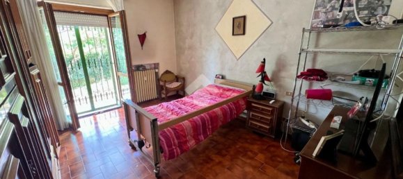 5 rooms Apartment in Vinovo, Italy No. 213594 14