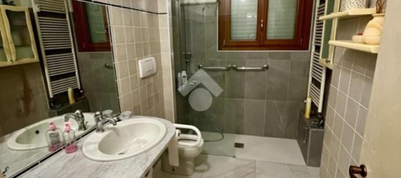 5 rooms Apartment in Vinovo, Italy No. 213594 15
