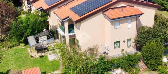 5 rooms Apartment in Vinovo, Italy No. 213594 2