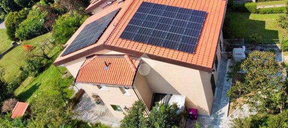 5 rooms Apartment in Vinovo, Italy No. 213594 4