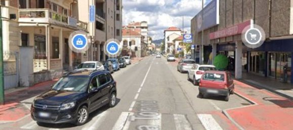 5 rooms Apartment in Nichelino, Italy No. 202524 2