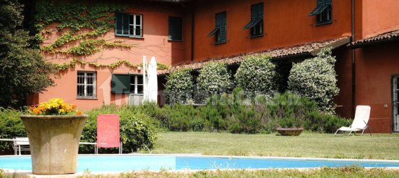 5 bedrooms House in Novi Ligure, Italy No. 300508 3