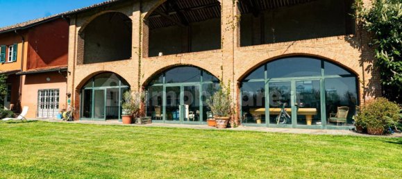 5 bedrooms House in Novi Ligure, Italy No. 300508 9