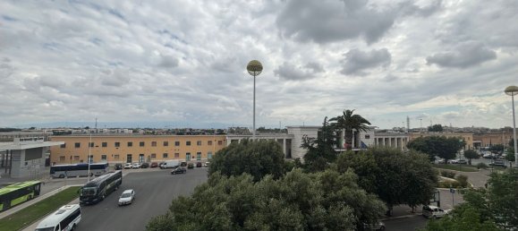 Квартира с 3 комнатами в Фоджа, Италия № 18782 30