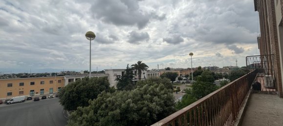 Квартира с 3 комнатами в Фоджа, Италия № 18782 28