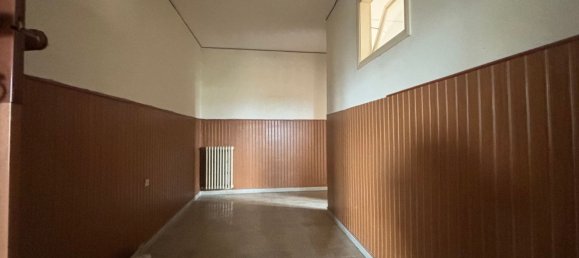 Квартира с 3 комнатами в Фоджа, Италия № 18782 40