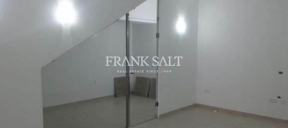 Oficina en Saint Julian's, Malta 150 m² No. 11799 13