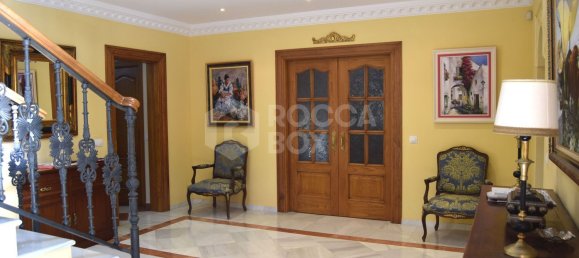 Villa de 4 dormitorios en Estepona, Spain No. 118928 37