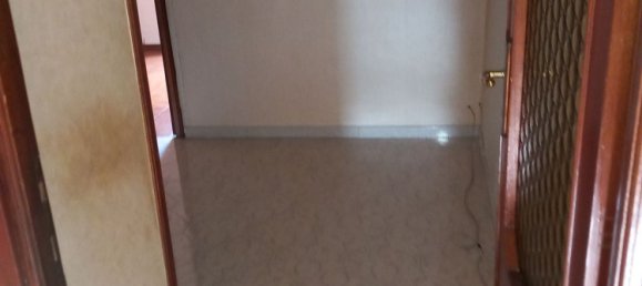 4 rooms Apartment in Zagarolo, Italy No. 46181 2