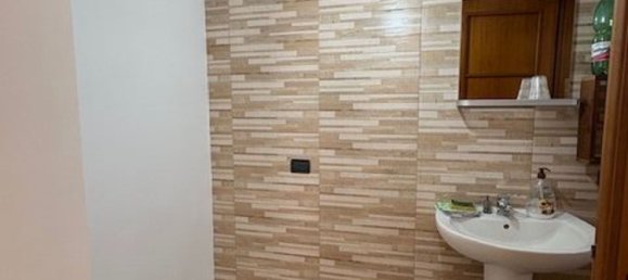 Квартира с 2 спальнями в Гроттаферрата, Италия № 342190 17