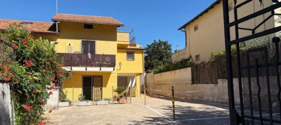 Квартира с 2 спальнями в Гроттаферрата, Италия № 342190 3