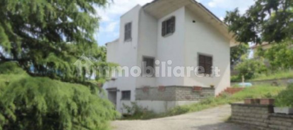 2 bedrooms Apartment in Viterbo, Italy No. 66704 10