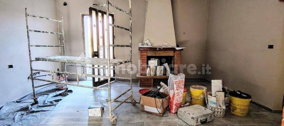 Вилла с 2 спальнями в Фучеккьо, Италия № 186340 12