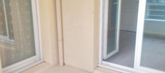 2 bedrooms Apartment in Saint-Jean-de-Braye, France No. 84890 5