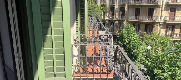 2 chambres Appartement à Eixample, Spain No. 172096 12