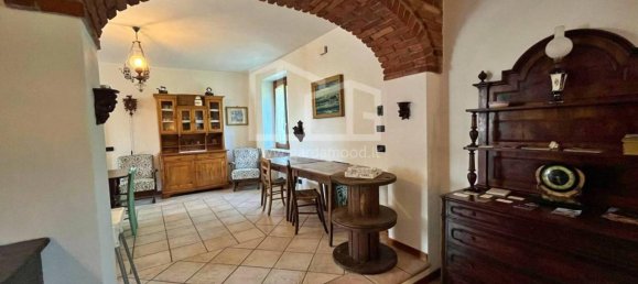 10 rooms House in Pozzolengo, Italy No. 23031 14