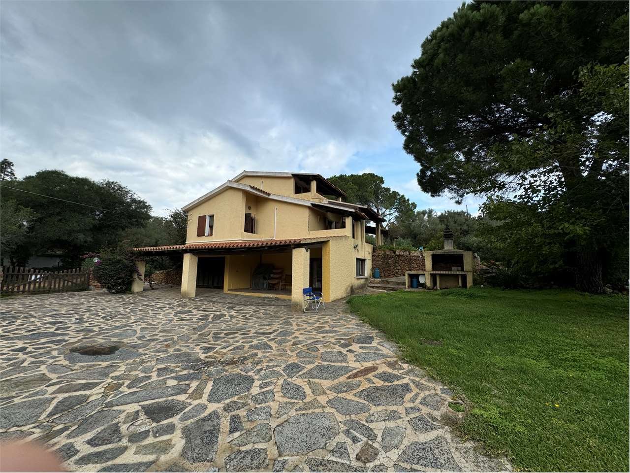 Villa de 3 dormitorios en Olbia, Italy No. 49989
