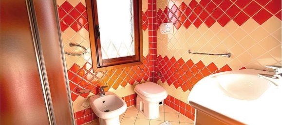 Villa de 3 dormitorios en Olbia, Italy No. 49989 22