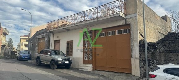 Casa de 4 habitaciónes en Belpasso, Italy No. 176561 13