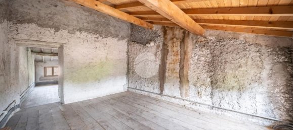 5 chambres Maison à Illasi, Italy No. 315564 33