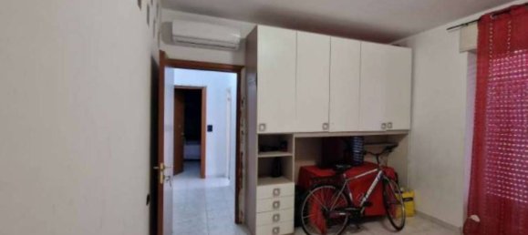 3 rooms Apartment in Busto Arsizio, Italy No. 9763 6