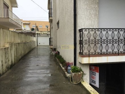 100m² Warehouse in Vila do Conde, Portugal No. 82403