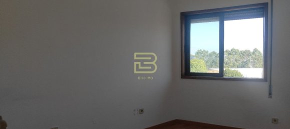 2 Schlafzimmer Wohnung in Porto, Portugal, Nr. 265013 8