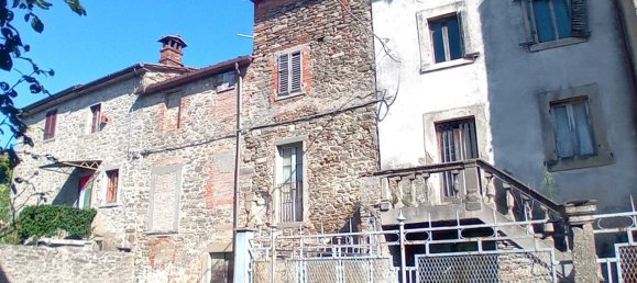 Gebäude in Bibbiena, Italy 862m², Nr. 363034 2