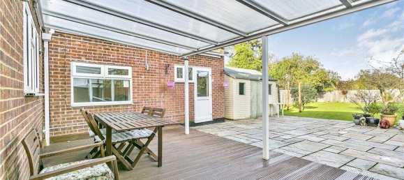 3 Schlafzimmer Haus in Hounslow, United Kingdom, Nr. 8485 9