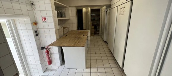 Edificio de 2 dormitorios en Crepy-en-Valois, France No. 92475 8