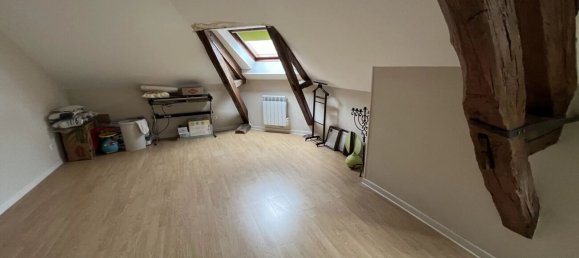 Edificio de 2 dormitorios en Crepy-en-Valois, France No. 92475 14