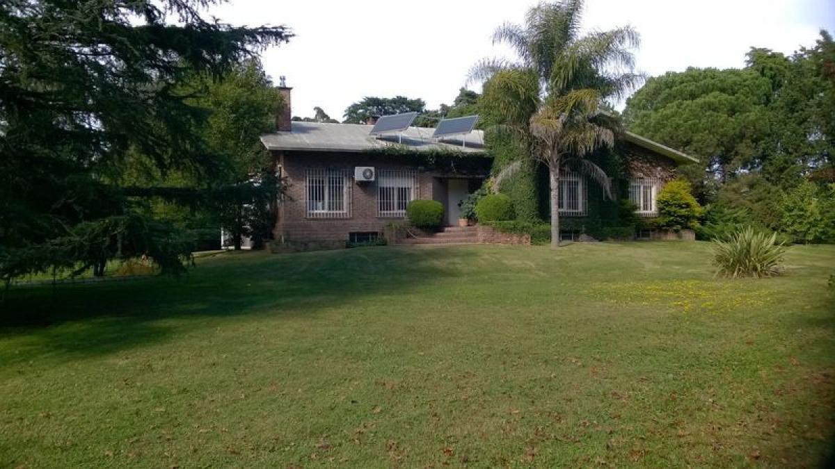 3 bedrooms House in Buenos Aires, Argentina No. 99390