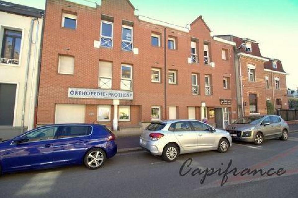 Oficina en Douai, France 290 m² No. 20211