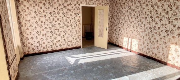 2 bedrooms House in Auxon, France No. 248033 8