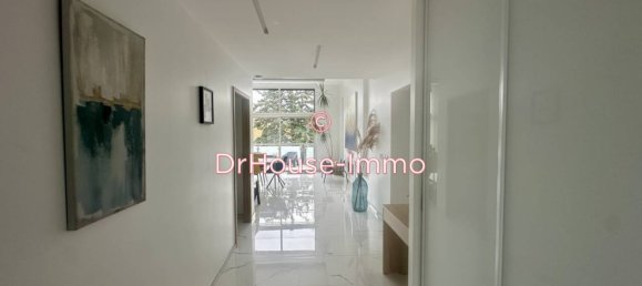 4 bedrooms House in Saint-Marcel-les-Valence, France No. 240611 15