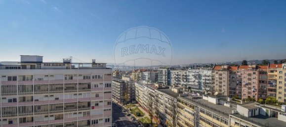 4 bedrooms Duplex in Lisbon, Portugal No. 10655 32