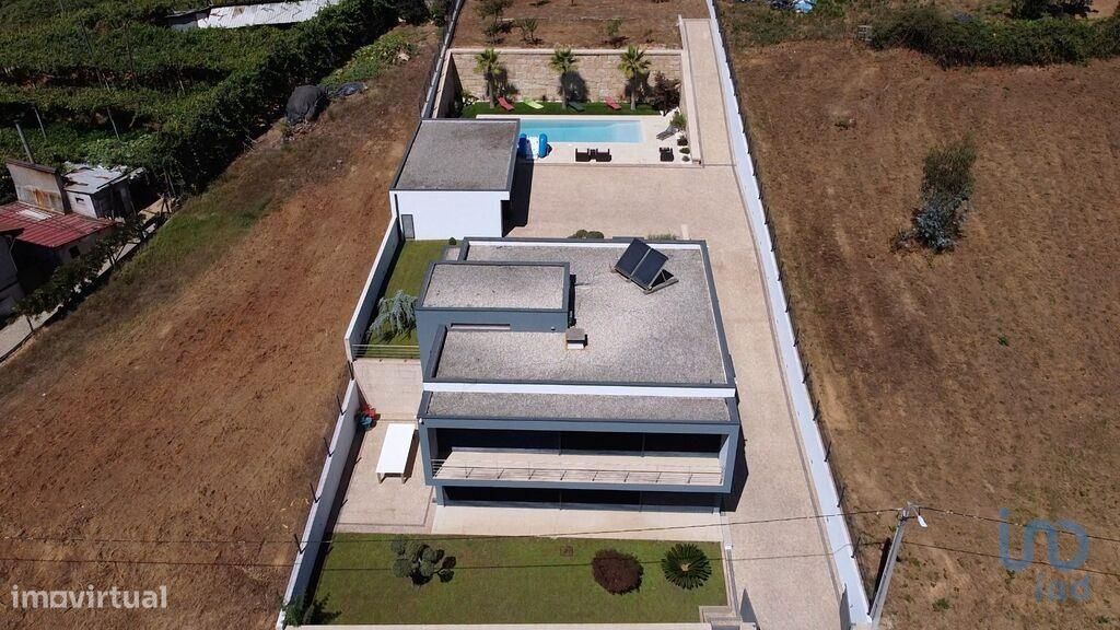 Casa T3 em Felgueiras, Portugal N.º 145412