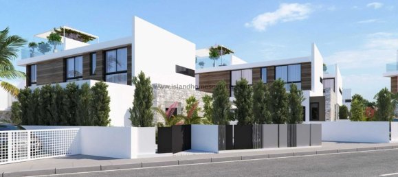 Casa de 4 dormitorios en Protaras, Cyprus No. 24048 8